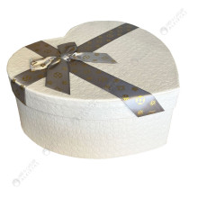 Boite Cadeau Coeur Avec Ruban, MM