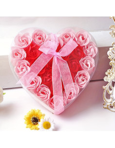 Coffret Cœur de 18 Roses Parfumées avec Ruban